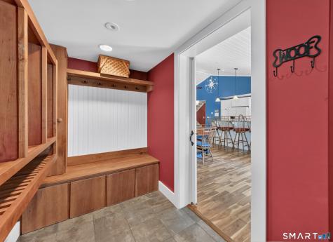 128 Windwood Way Groton CT 06355