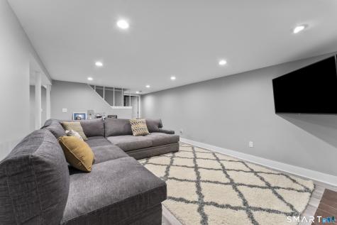 1253 North Street Suffield CT 06078