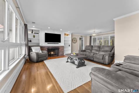 1253 North Street Suffield CT 06078
