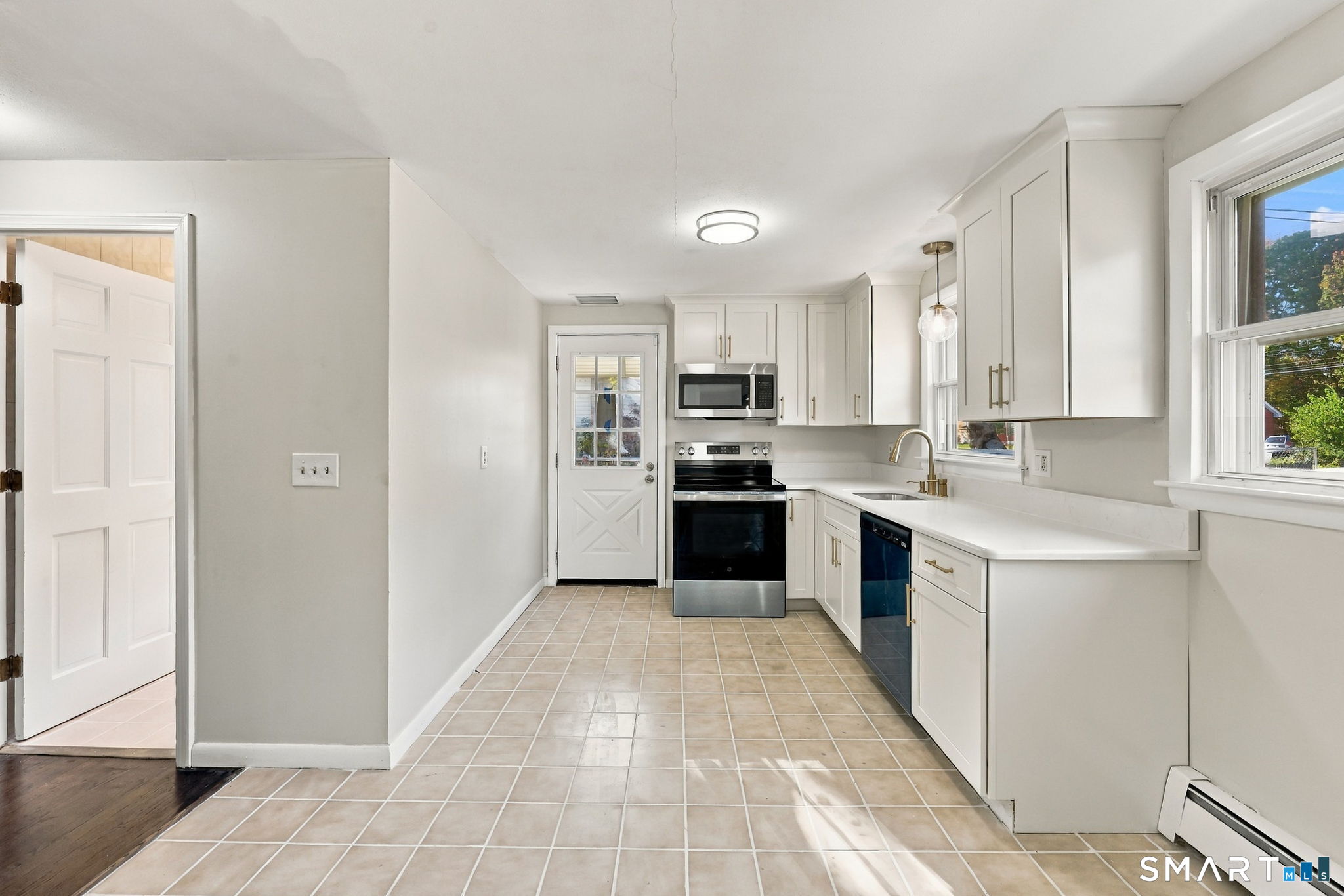 1121 Tolland Street East Hartford CT 06108