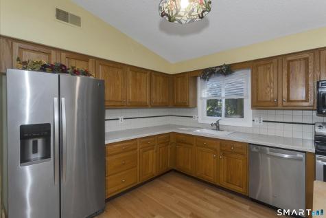 288 Carriage Way Windsor CT 06095