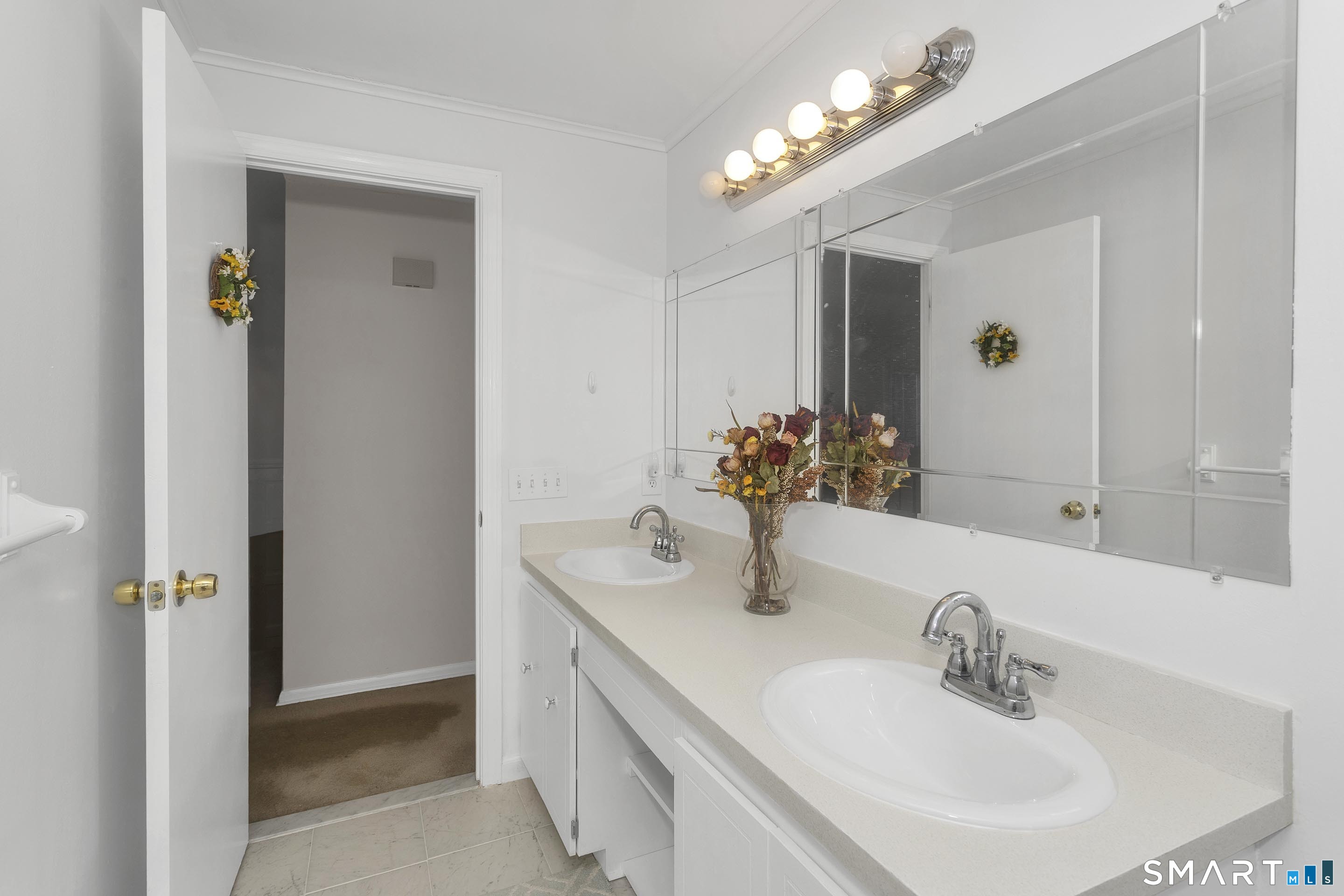 288 Carriage Way Windsor CT 06095