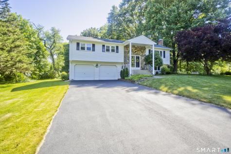 288 Carriage Way Windsor CT 06095