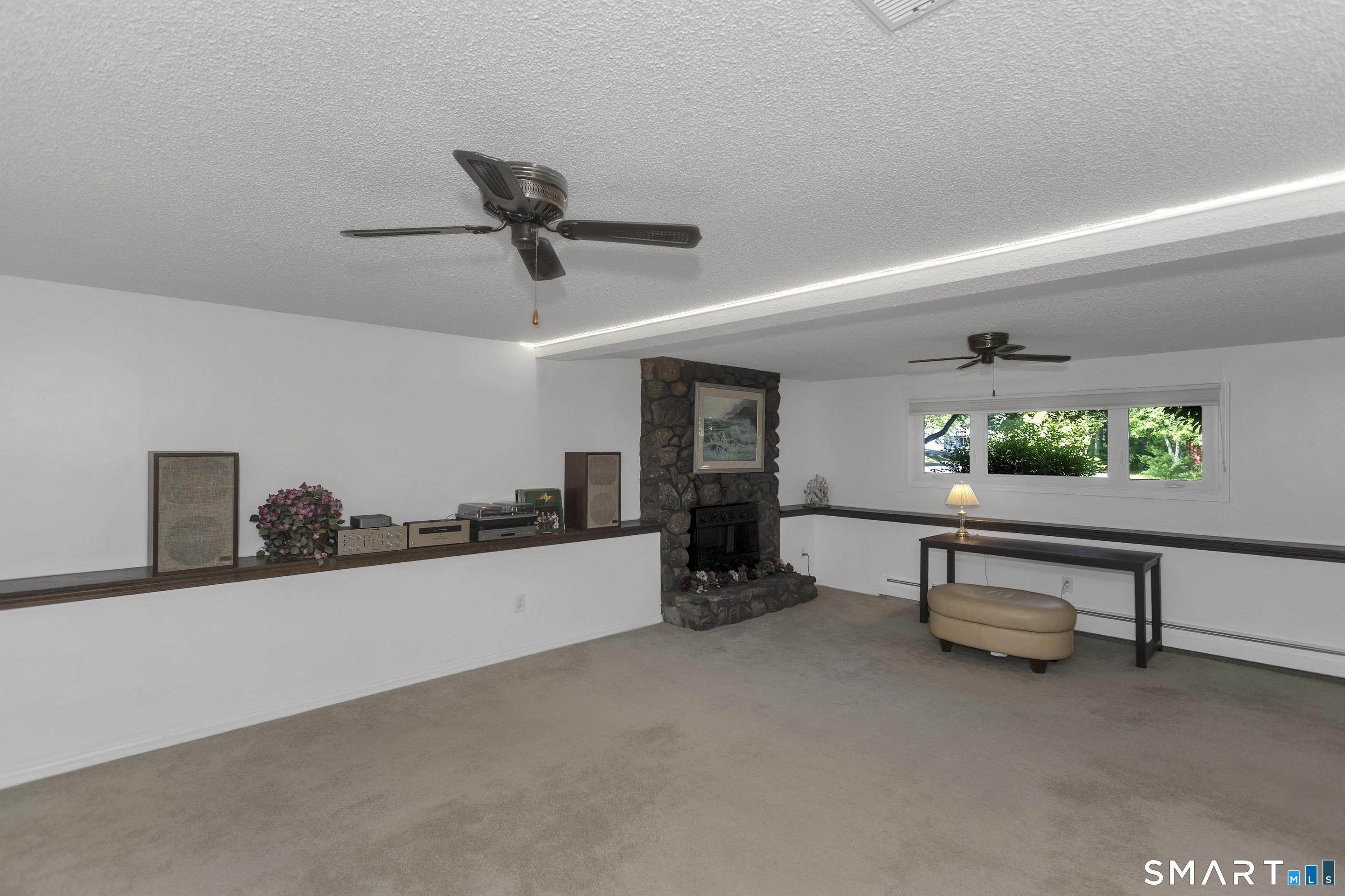 288 Carriage Way Windsor CT 06095