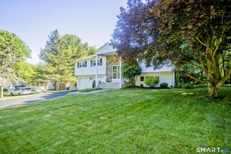 288 Carriage Way Windsor CT 06095