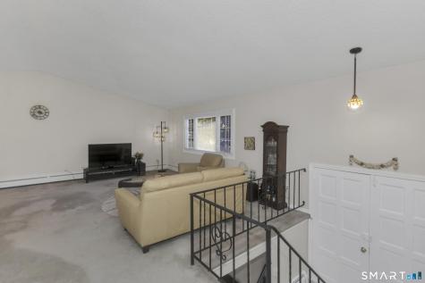 288 Carriage Way Windsor CT 06095