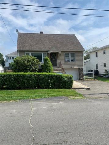 133 Wilkenda Avenue Waterbury CT 06708