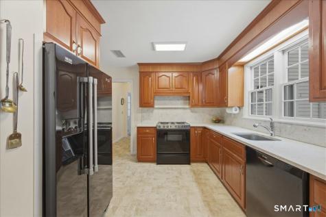 23 Avery Hill Road Ledyard CT 06339