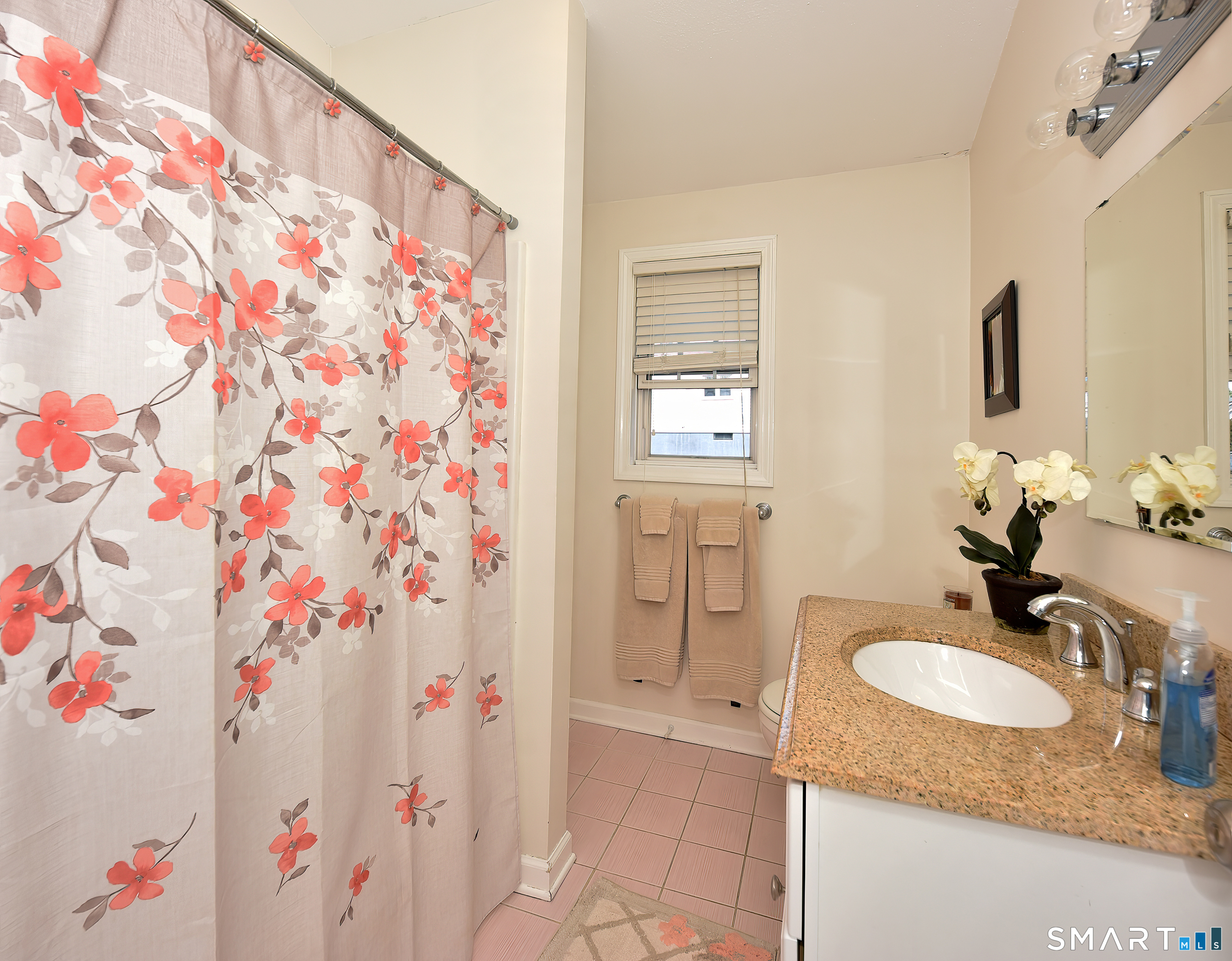 75 Laurel Street East Haven CT 06512