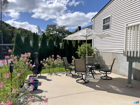 75 Laurel Street East Haven CT 06512