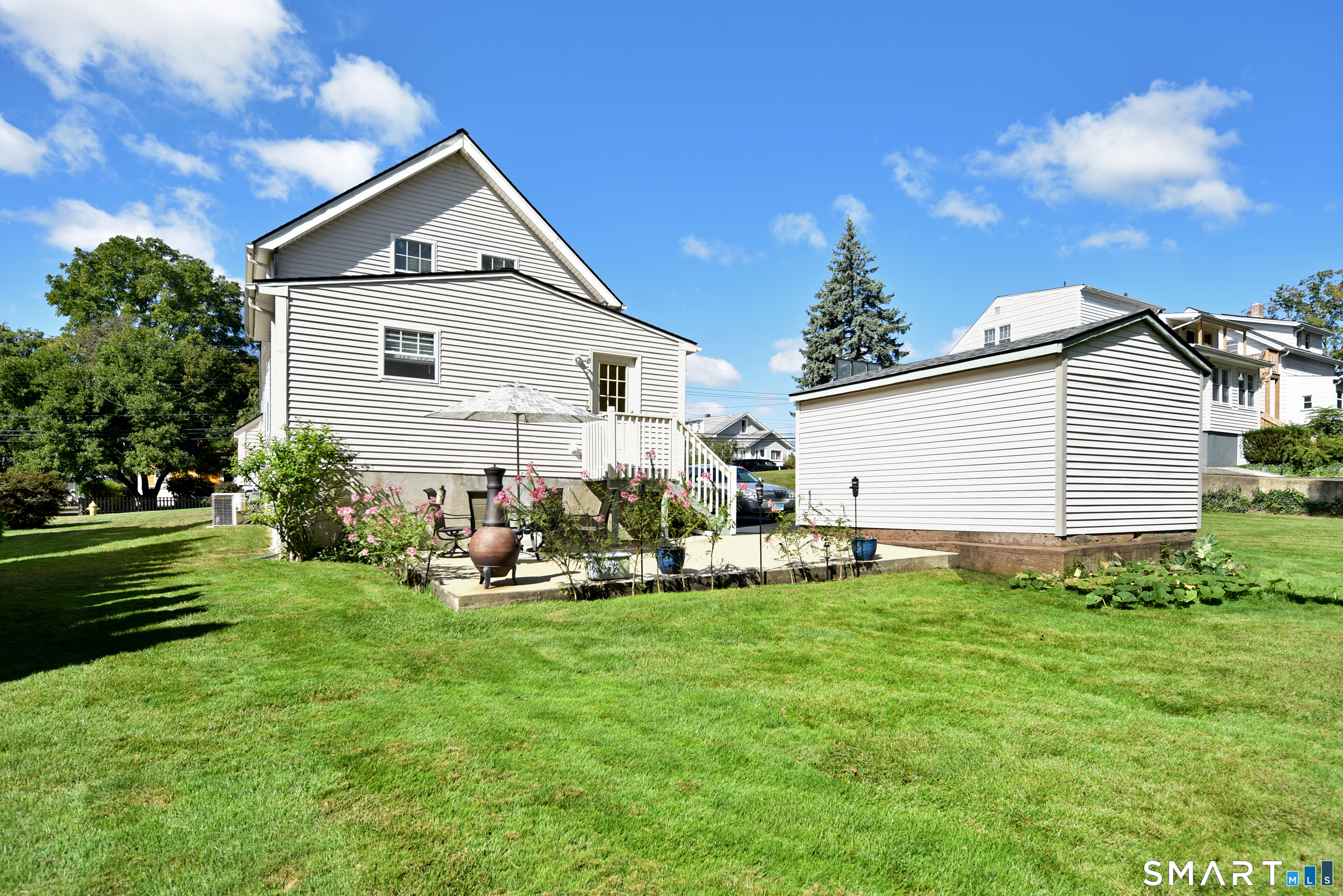 75 Laurel Street East Haven CT 06512