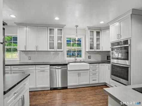 524 Nonopoge Road Fairfield CT 06825
