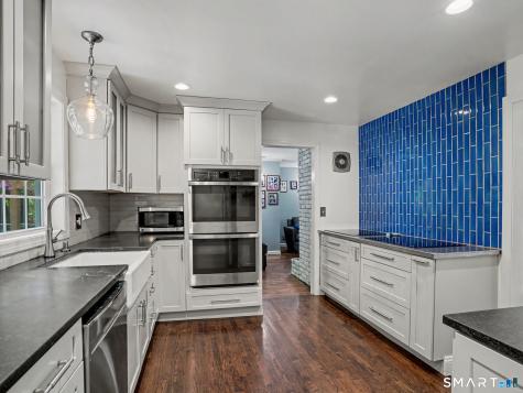 524 Nonopoge Road Fairfield CT 06825