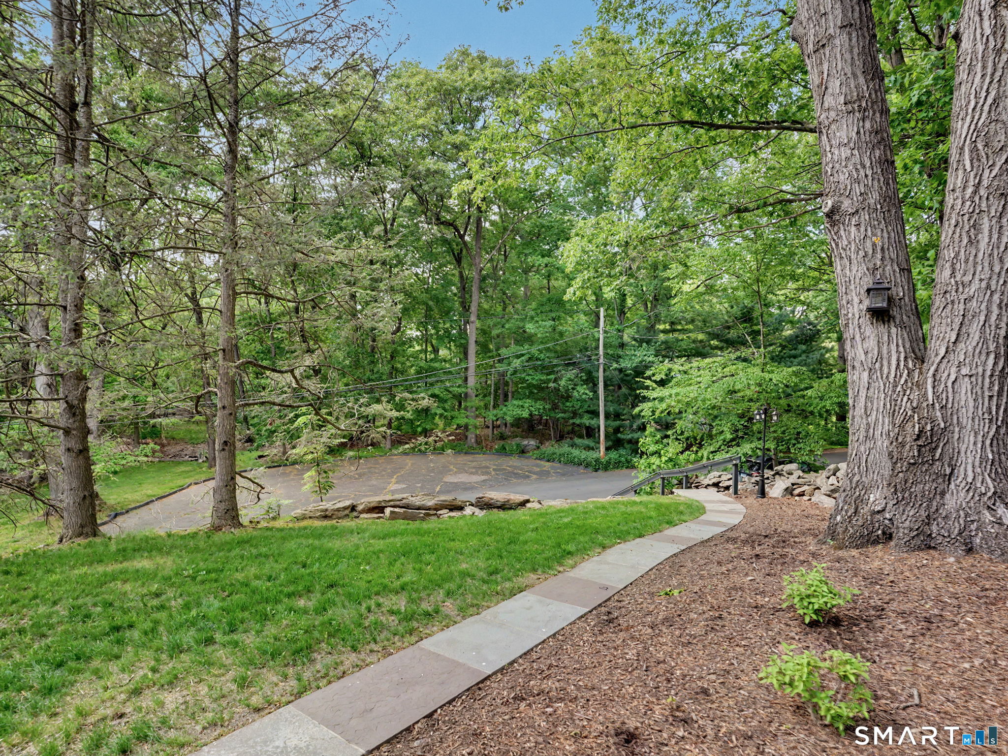 524 Nonopoge Road Fairfield CT 06825