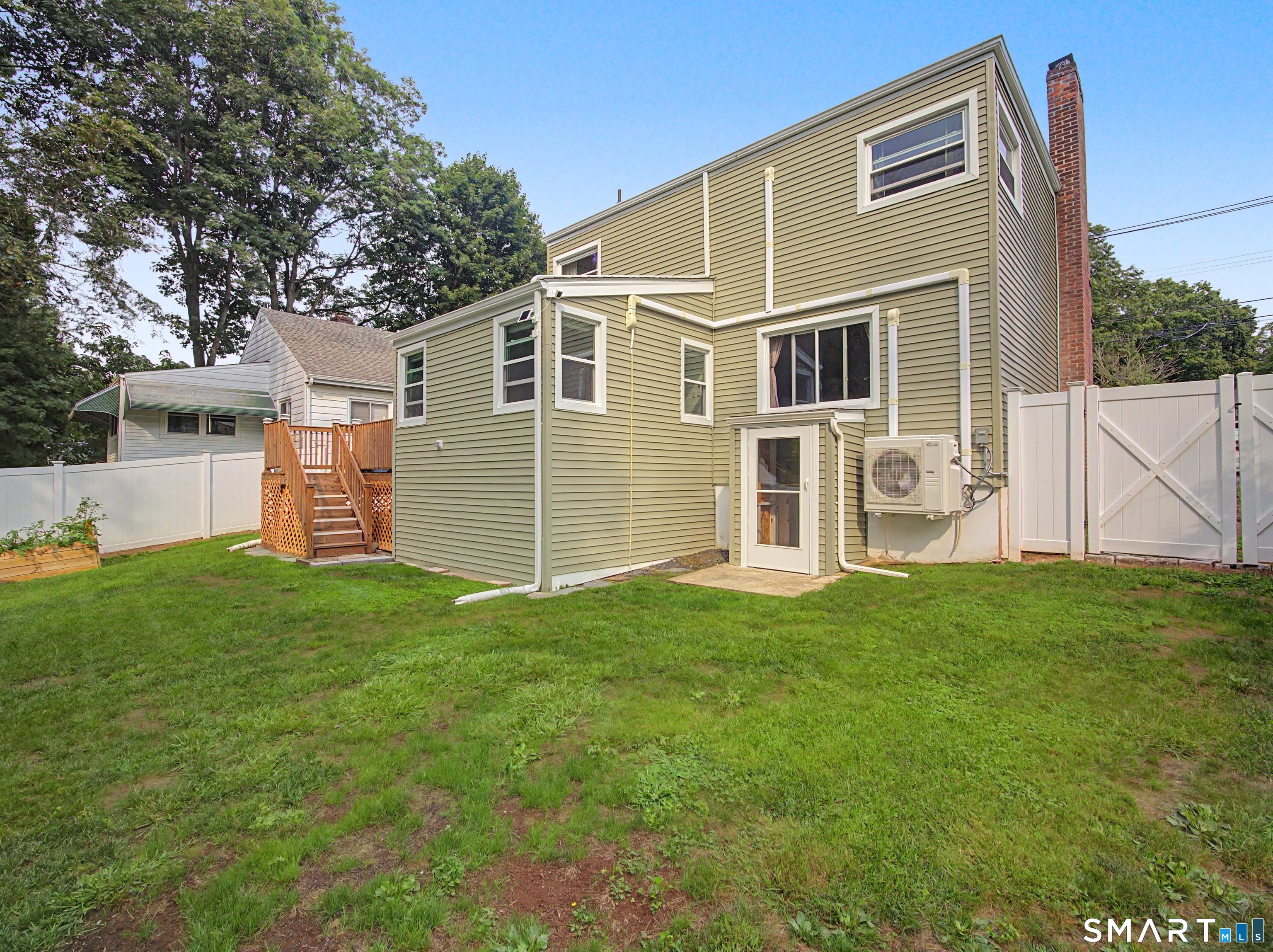 80 Lakeview Terrace New Haven CT 06511