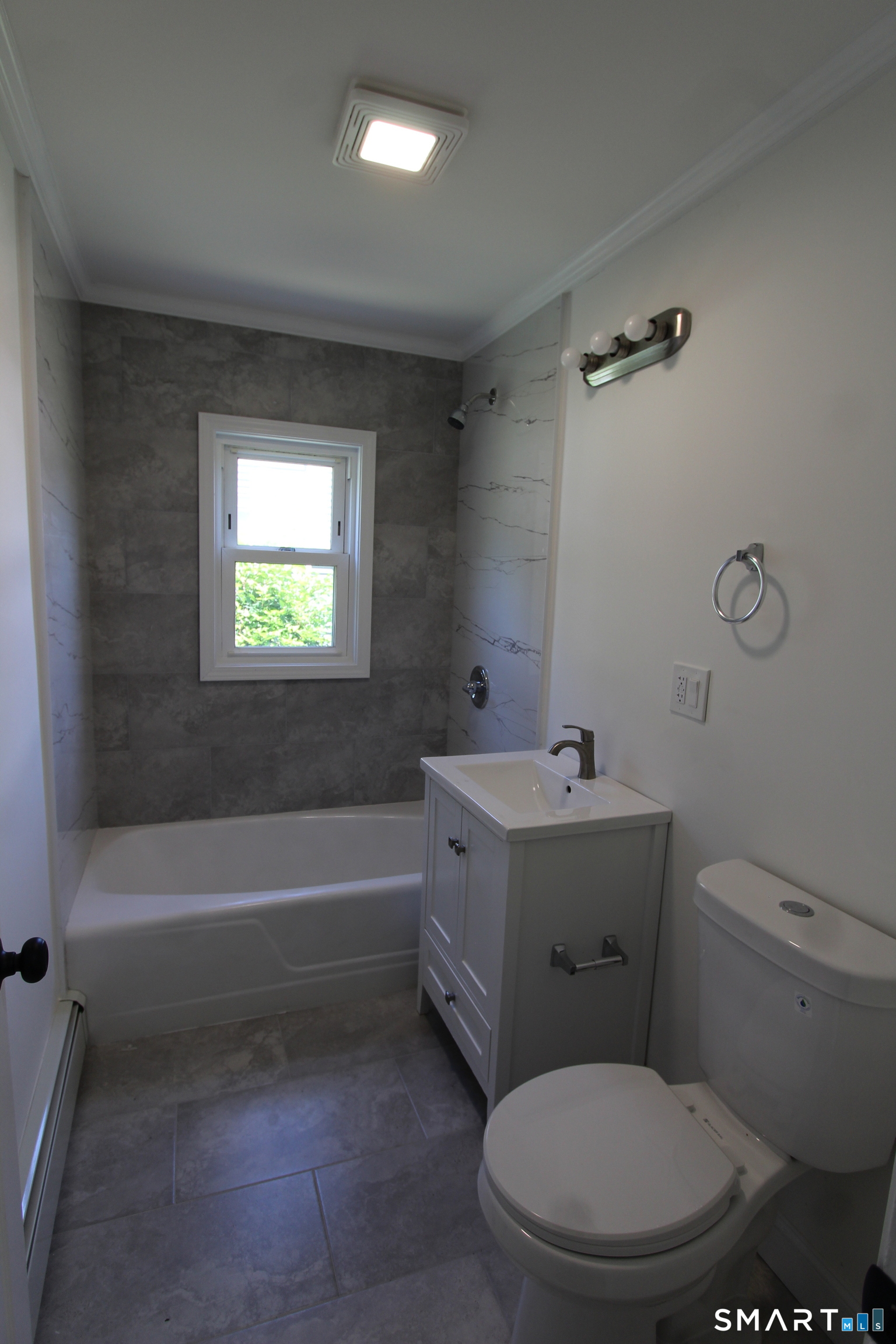 338 Lyme Street Hartford CT 06112