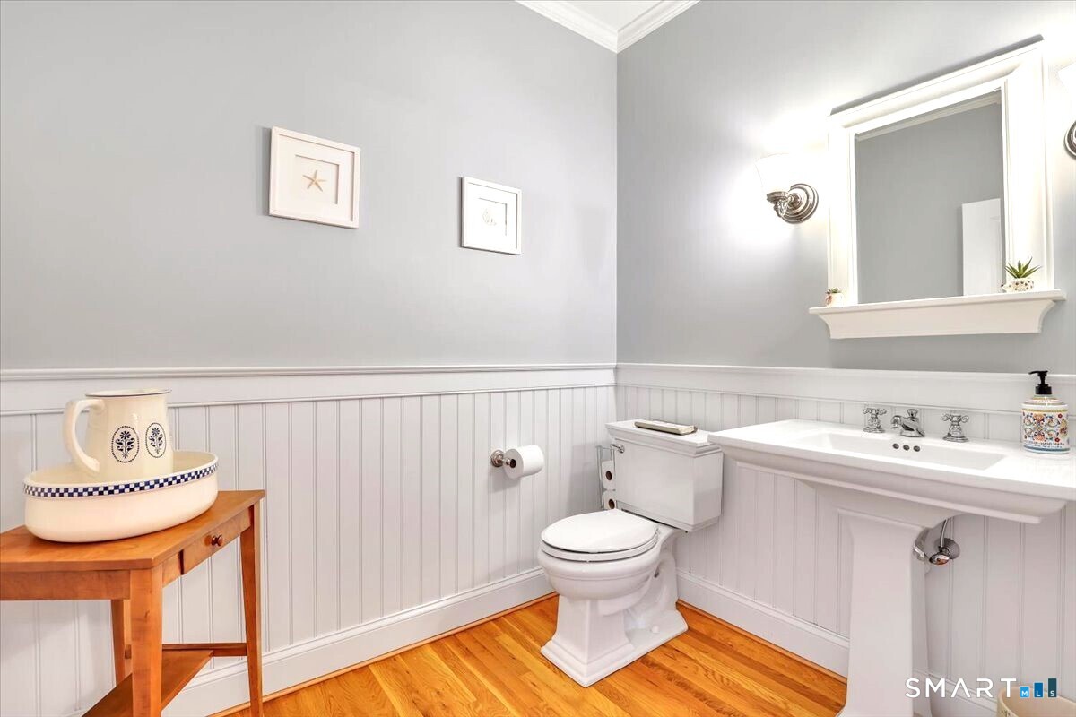 26 Berkshire Crossing Avon CT 06001