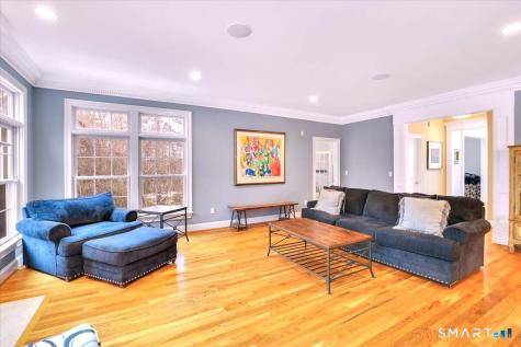 26 Berkshire Crossing Avon CT 06001