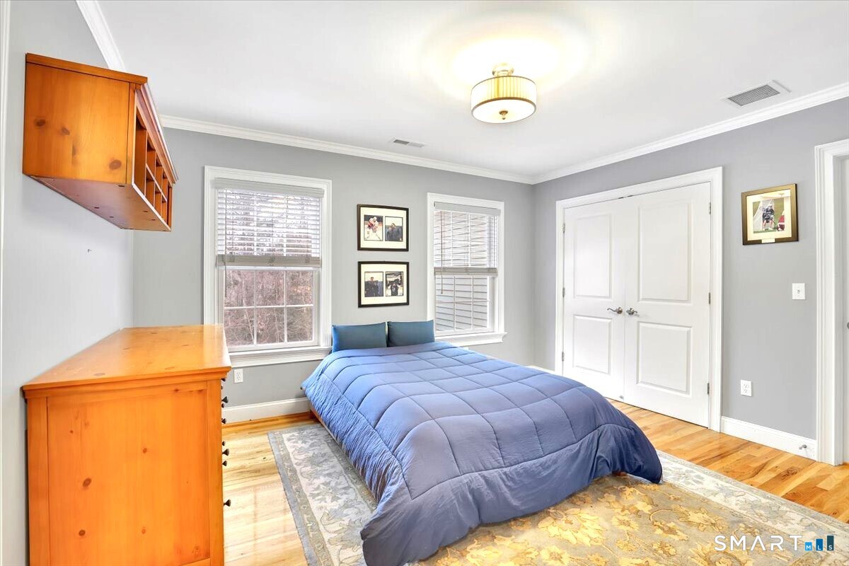 26 Berkshire Crossing Avon CT 06001