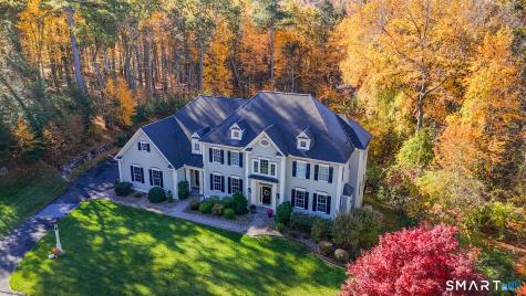 26 Berkshire Crossing Avon CT 06001