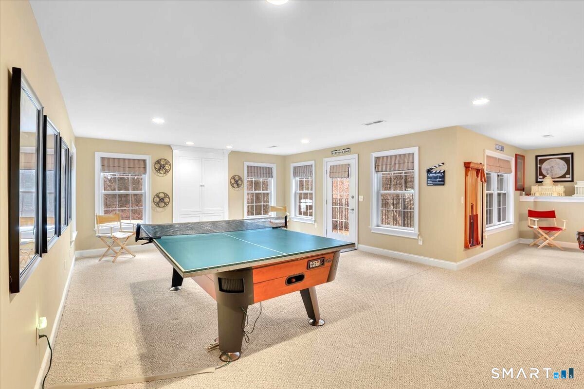 26 Berkshire Crossing Avon CT 06001