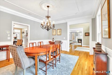 26 Berkshire Crossing Avon CT 06001