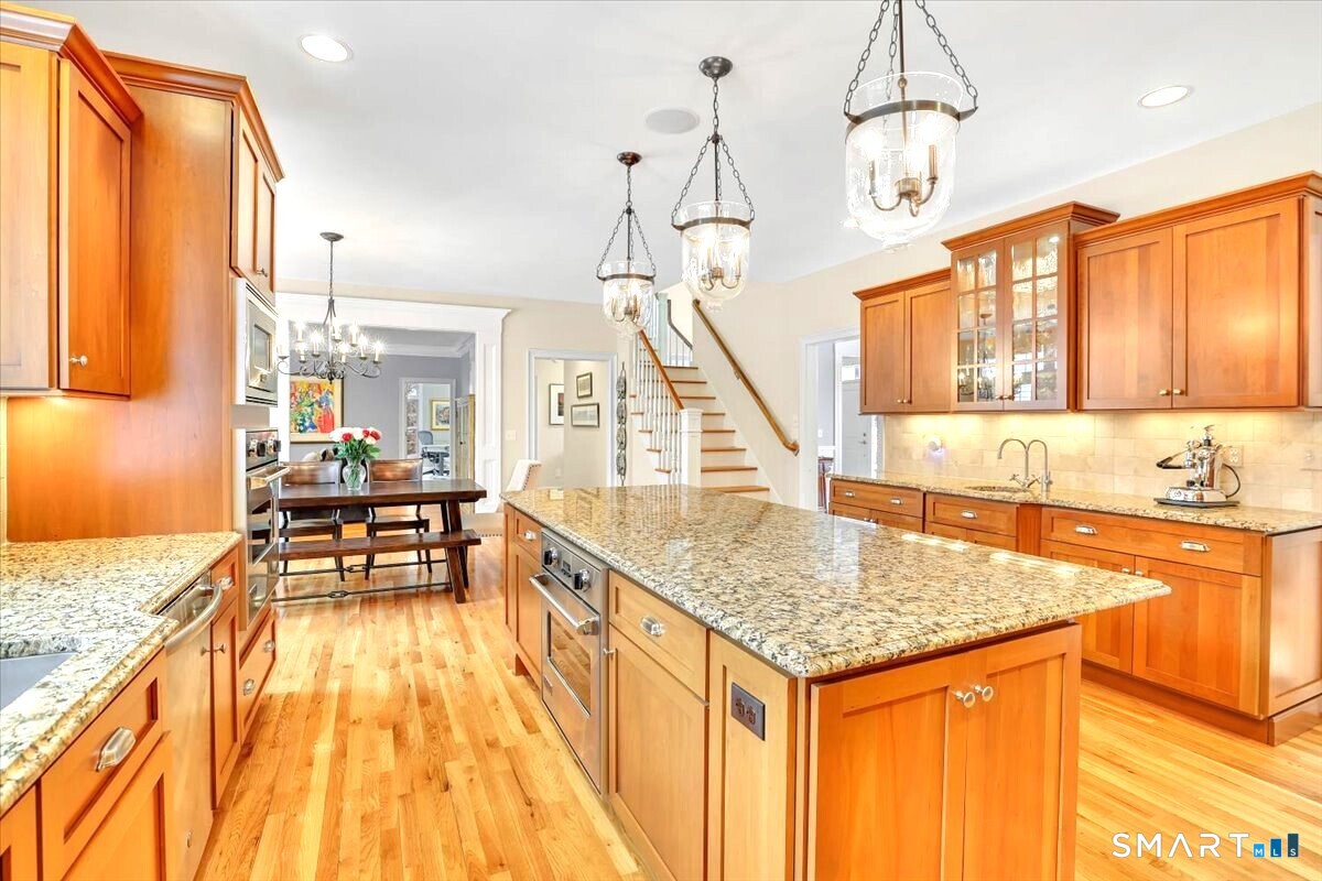 26 Berkshire Crossing Avon CT 06001