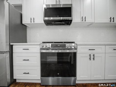 18 Westphal Street West Hartford CT 06110
