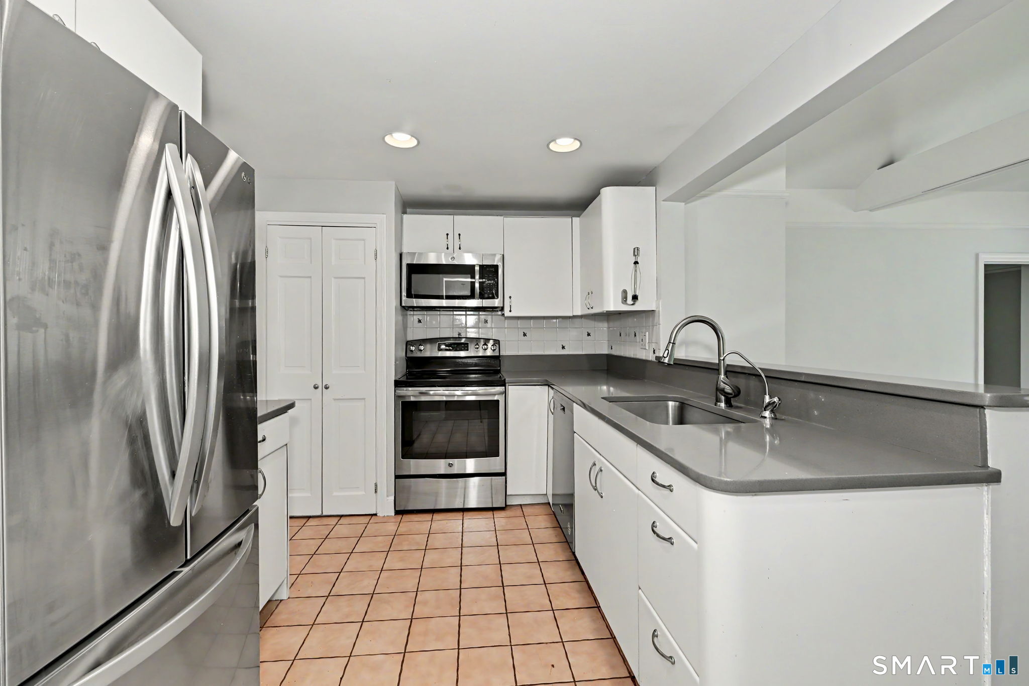 349 Ponus Ridge New Canaan CT 06840