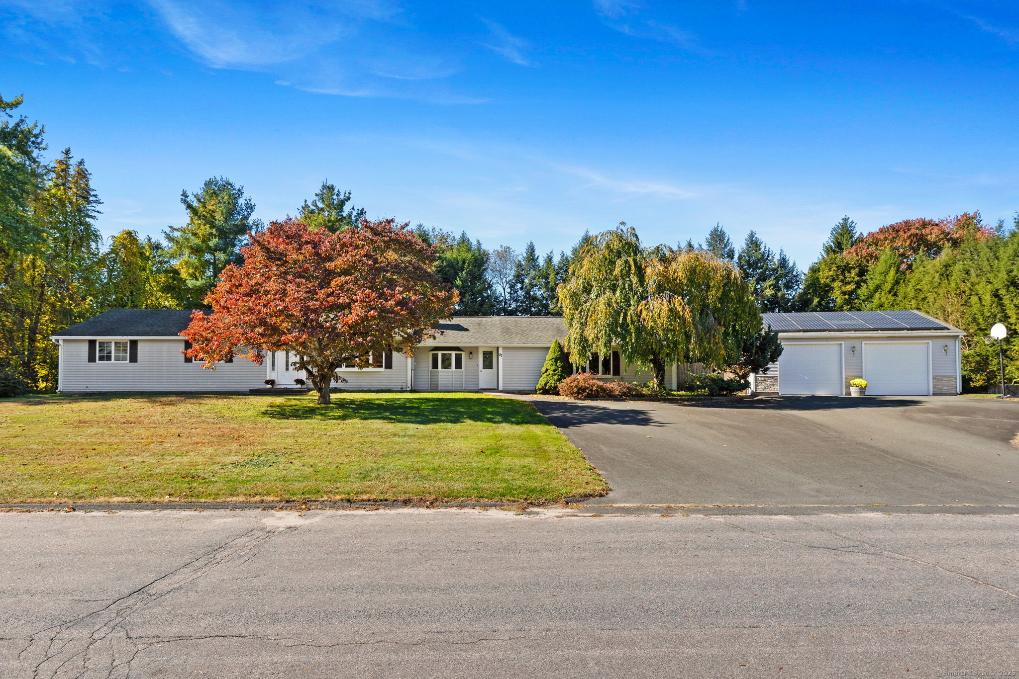 27 Margaret Drive East Windsor CT 06016