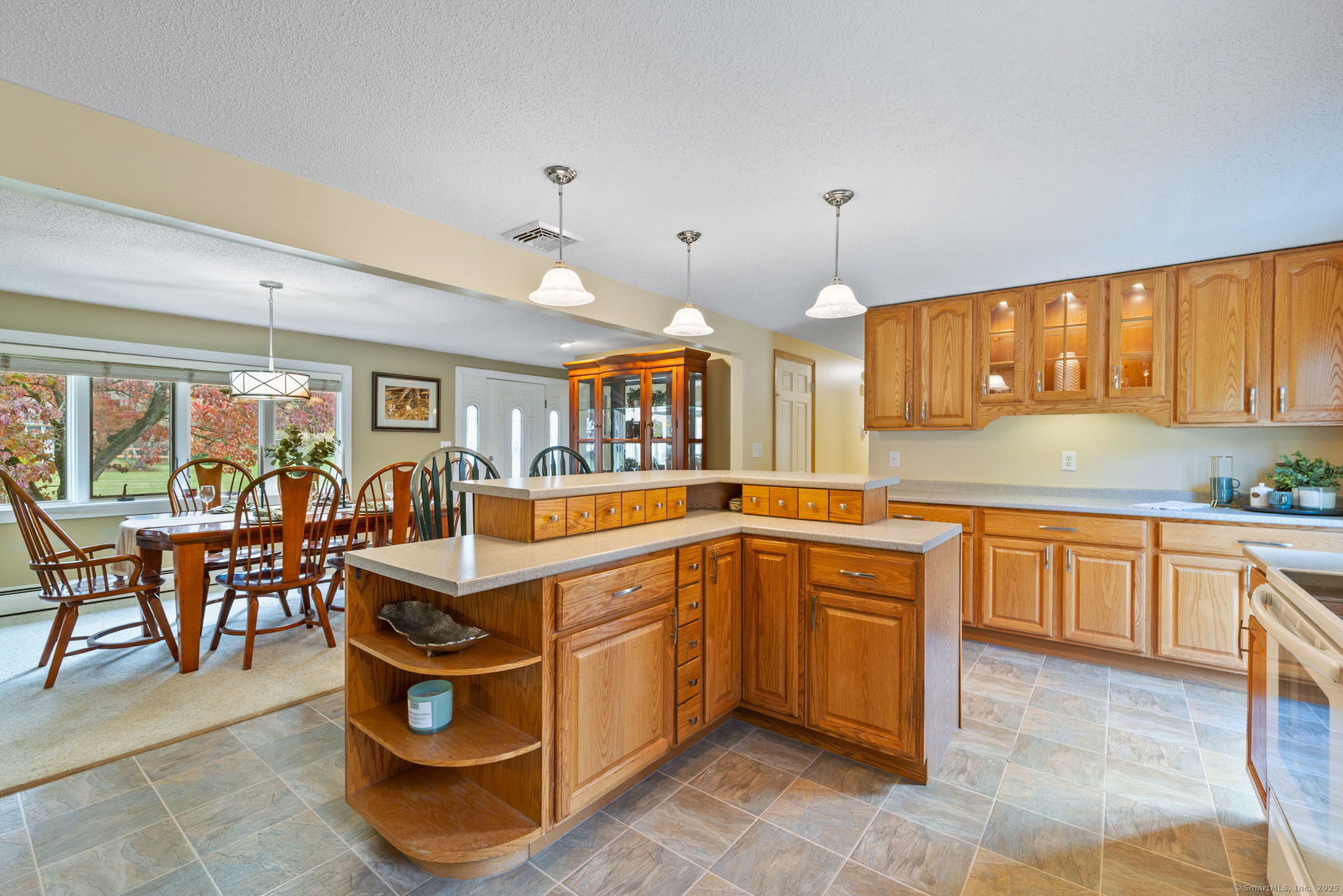 27 Margaret Drive East Windsor CT 06016