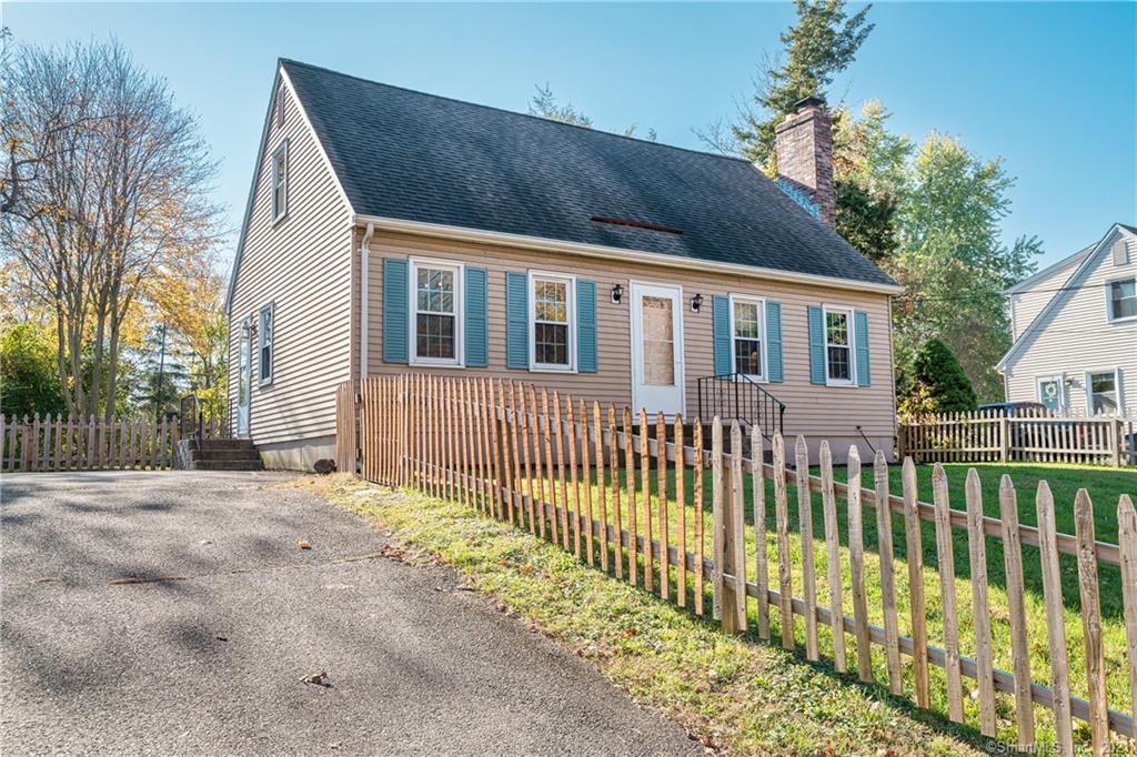 683 Baldwin Avenue Meriden CT 06450