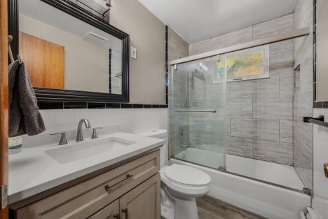 84 Camp Street Middletown CT 06457