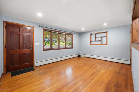 84 Camp Street Middletown CT 06457