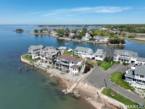 280 Linden Avenue Branford CT 06405