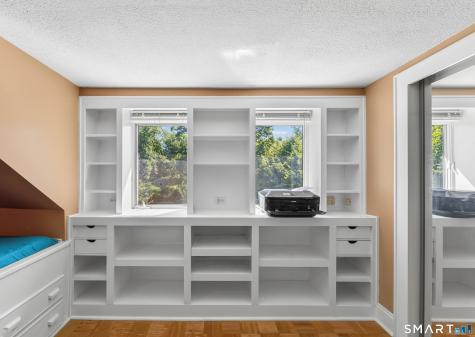39 Clearview Avenue Danbury CT 06811