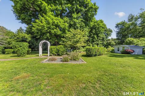 39 Clearview Avenue Danbury CT 06811