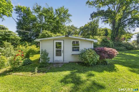 39 Clearview Avenue Danbury CT 06811
