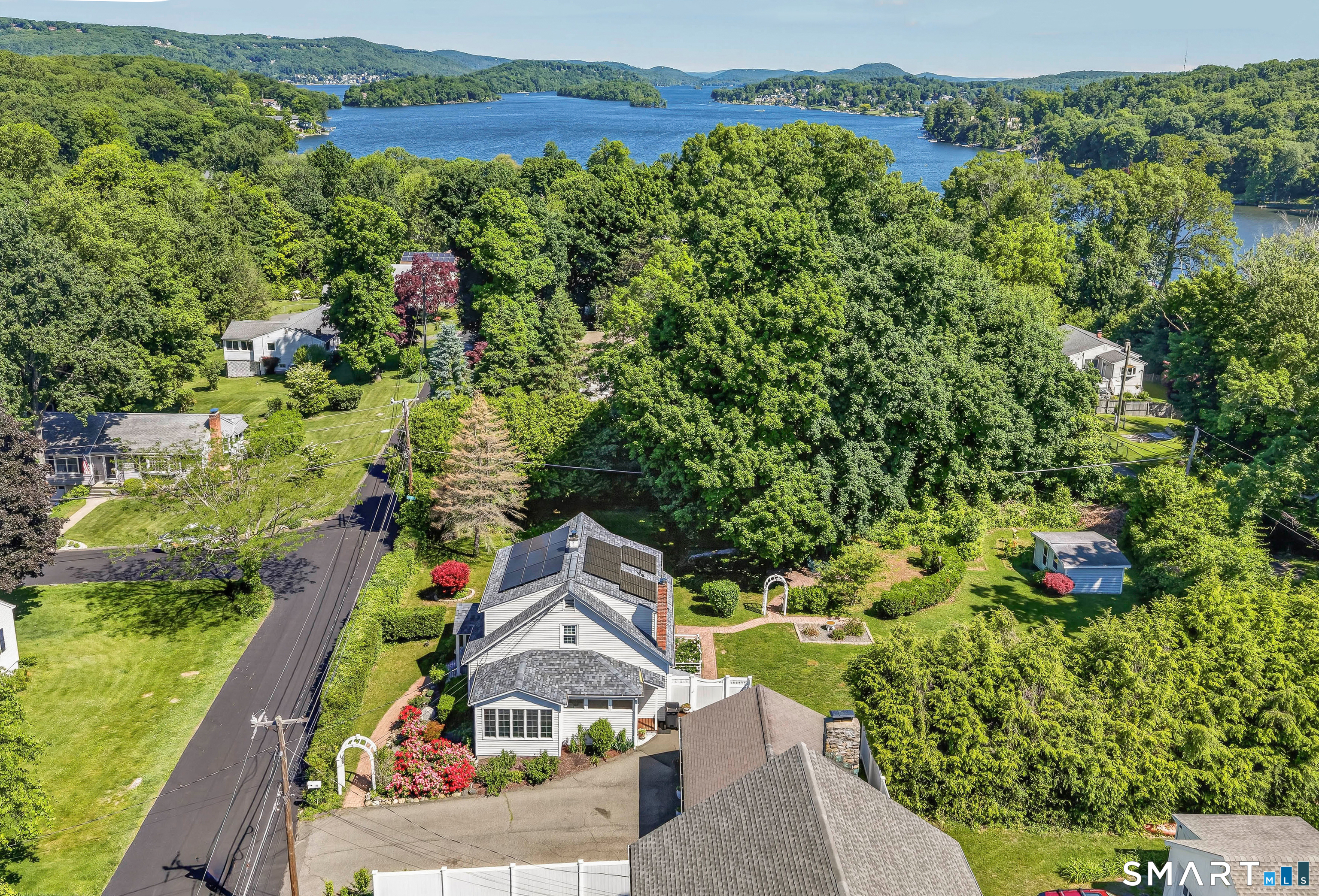 39 Clearview Avenue Danbury CT 06811