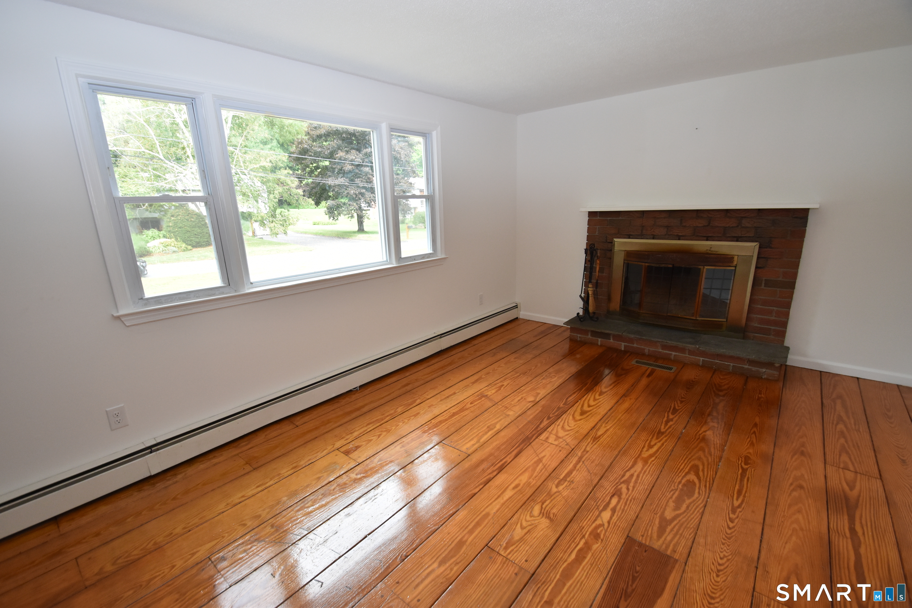 28 Hickory Road Colchester CT 06415