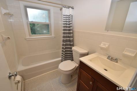 28 Hickory Road Colchester CT 06415