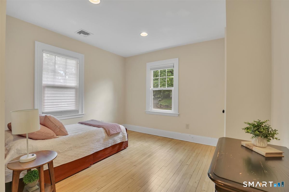 149 Westland Avenue West Hartford CT 06107