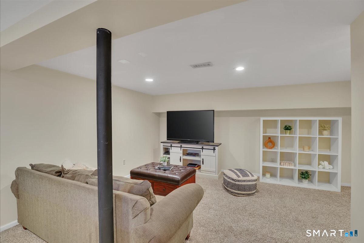 149 Westland Avenue West Hartford CT 06107