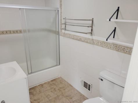 10 Mountainview Terrace Danbury CT 06810
