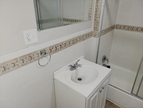 10 Mountainview Terrace Danbury CT 06810