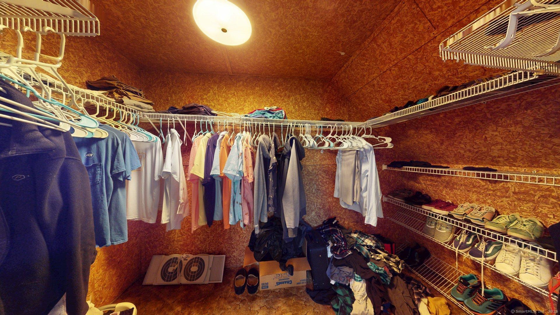 28 Eileen Lane Enfield CT 06082