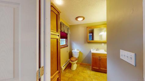 28 Eileen Lane Enfield CT 06082