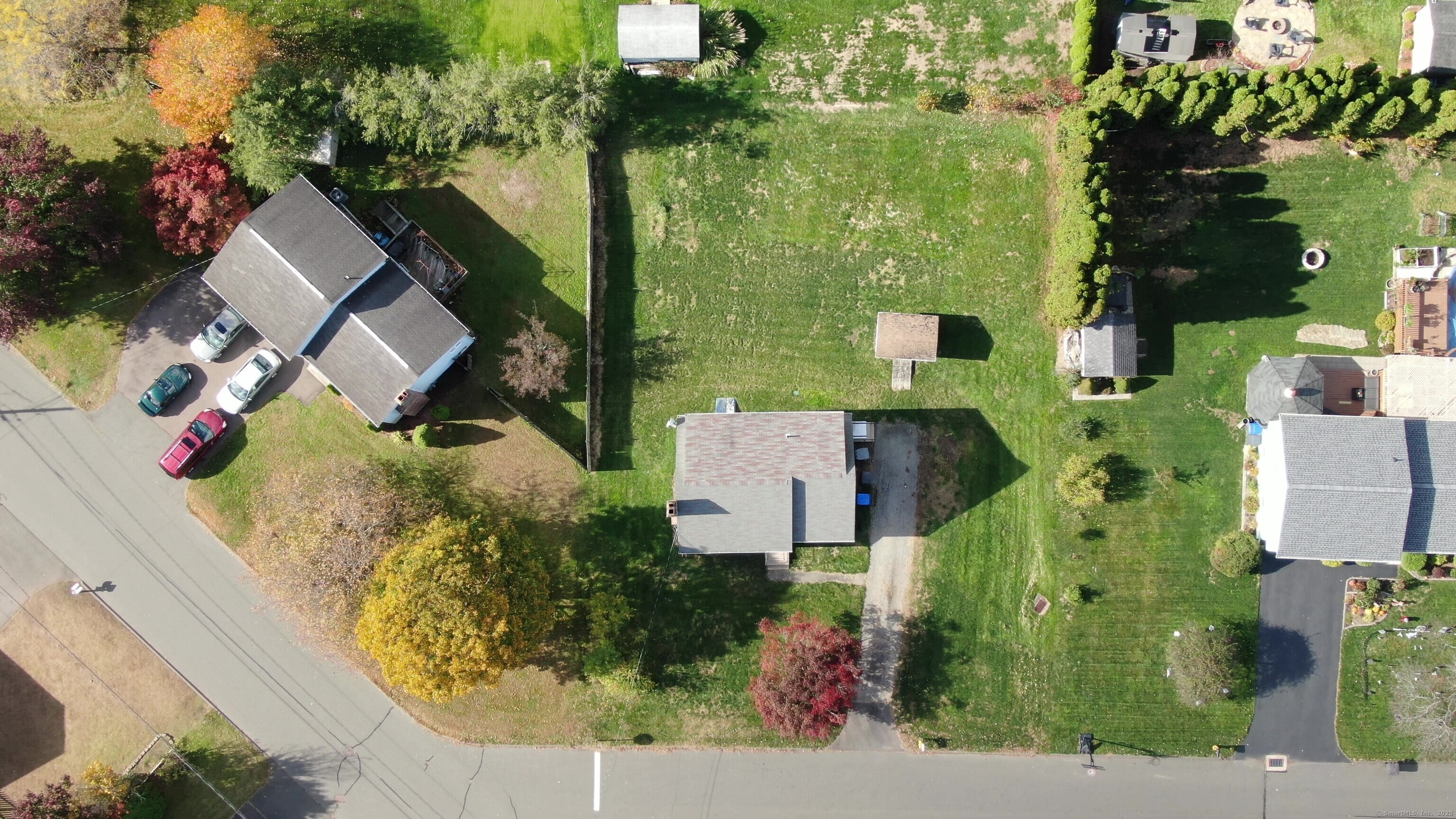 28 Eileen Lane Enfield CT 06082