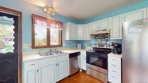 28 Eileen Lane Enfield CT 06082