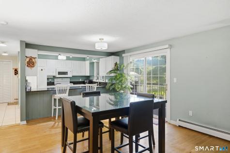 125 Lamplighter Drive Manchester CT 06040